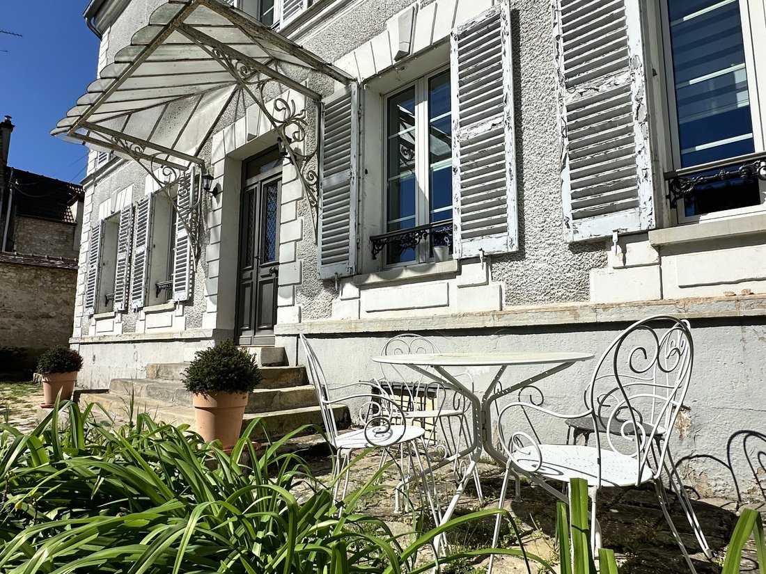 House in Thomery, Ile-de-France, France 1 - 17653324