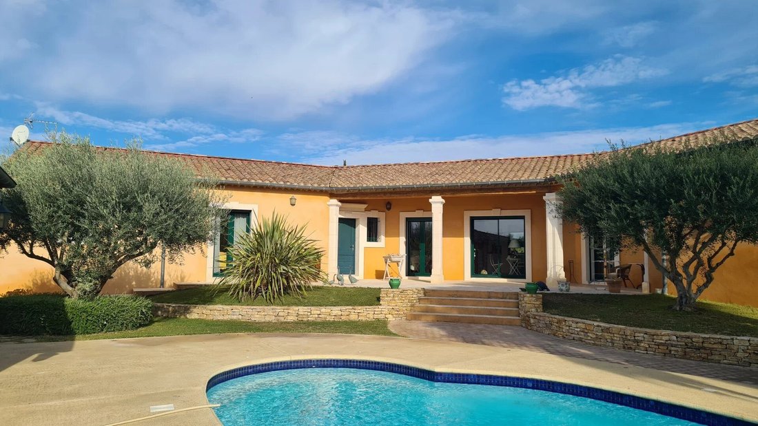 Villa in Nizas, Occitania, France 2 - 16822851