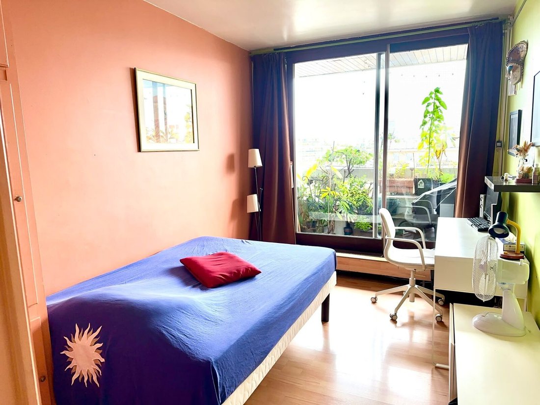 Apartment in Violet Commerce, Paris 15e Arrondissement, Paris 3 - 18139744