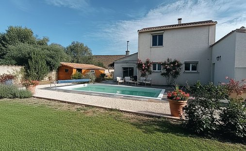 Haus in Balaruc-les-Bains, Okzitanien, Frankreich 1