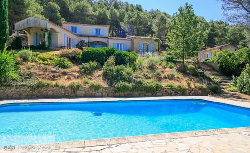House in Rognes, Provence-Alpes-Côte d'Azur, France 1