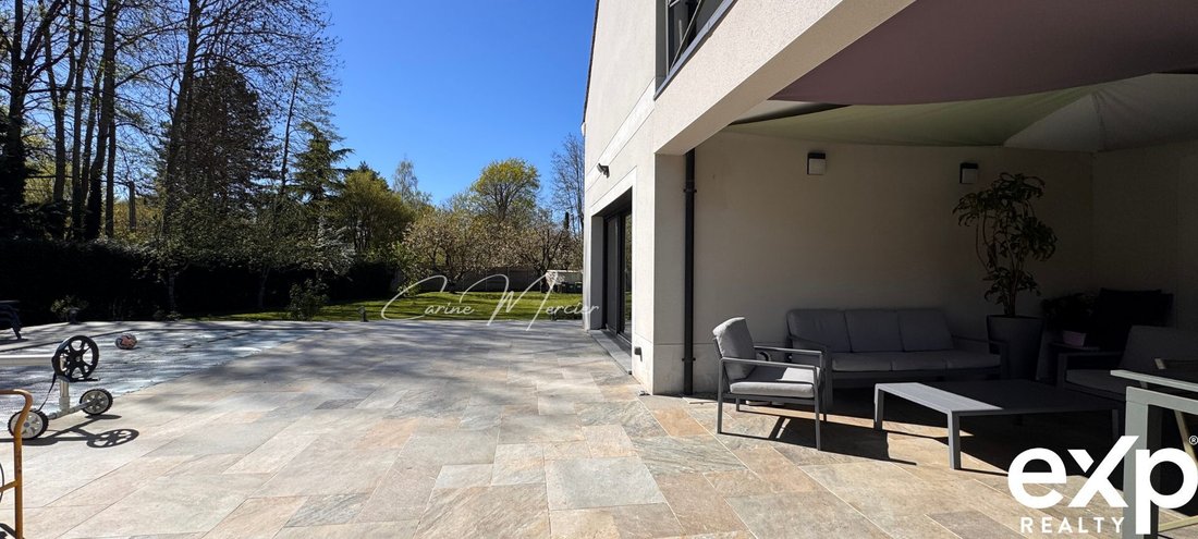 House in Saint-Remy-l'Honore, Ile-de-France, France 4 - 17776449