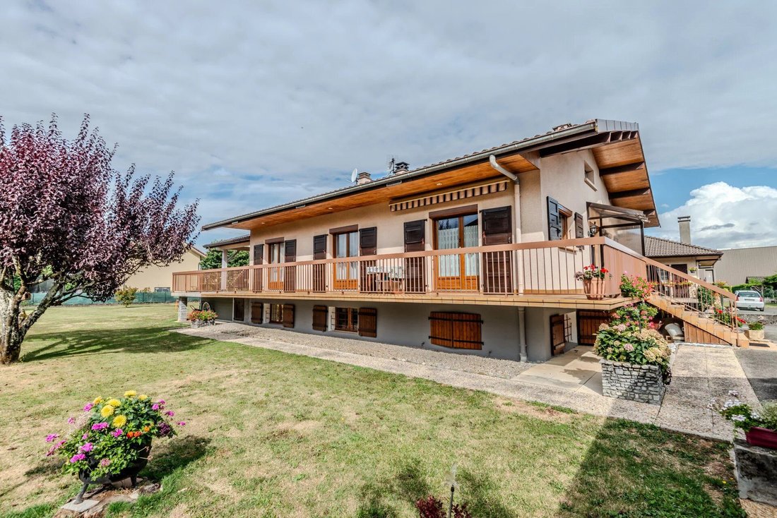 House in Cités, Thonon-les-Bains, France 2 - 16967653