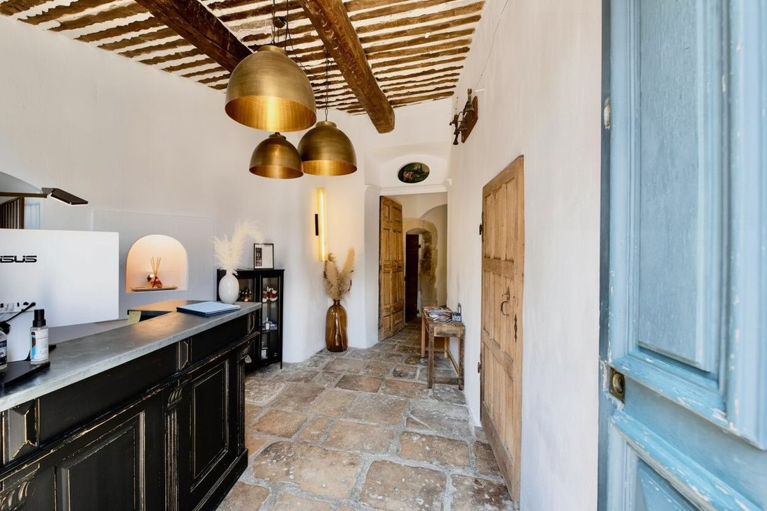 House in Beaumettes, Provence-Alpes-Côte d'Azur, France 2 - 17413278