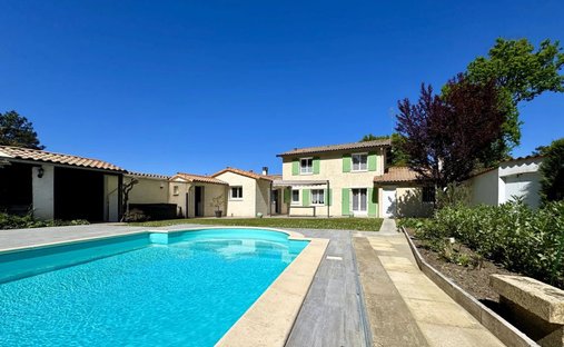 House in Saint-Augustin, Nouvelle-Aquitaine, France 1