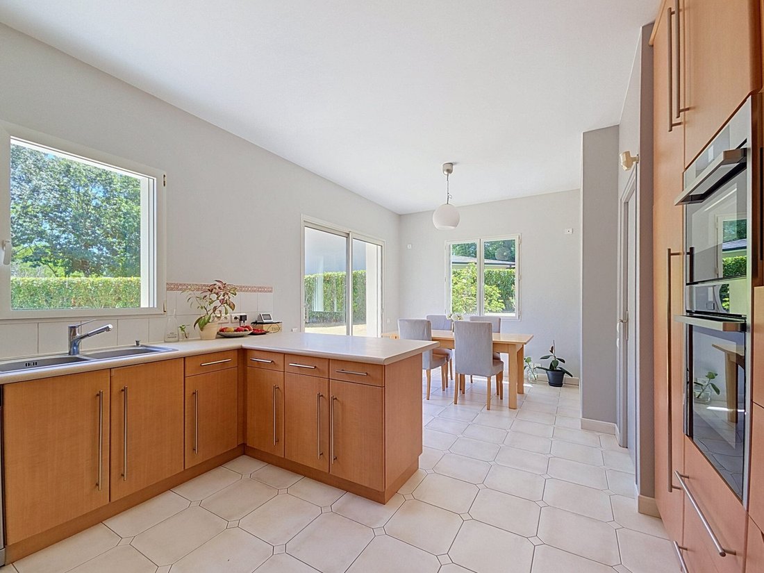 Villa in Bois Saint Lys-Florigny, Carquefou, France 5 - 18369774