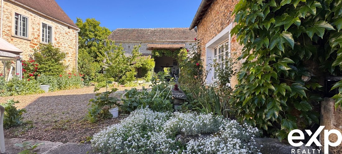 House in Jouars-Pontchartrain, Ile-de-France, France 4 - 18097781