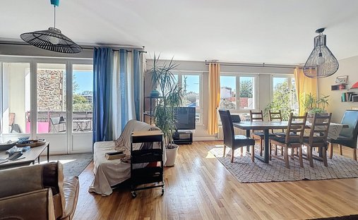 Apartment in Centre, Rennes, France 1