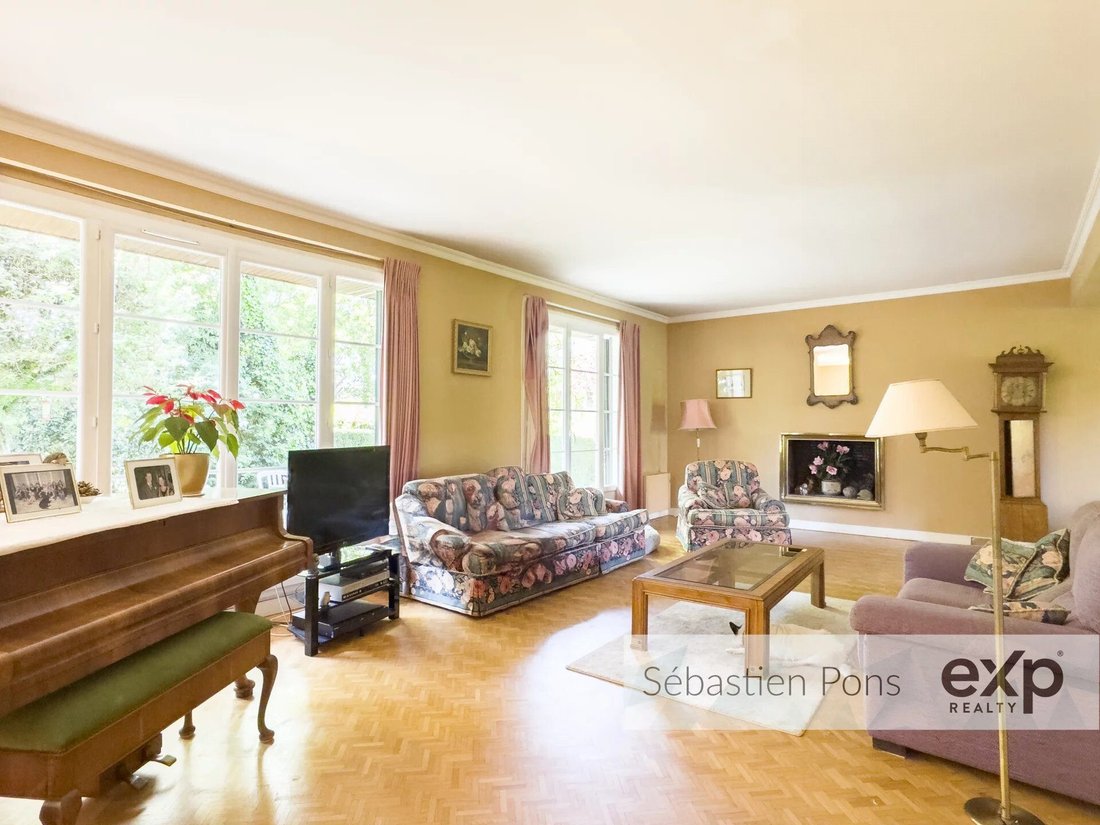 House in Chavenay, Ile-de-France, France 2 - 16822567