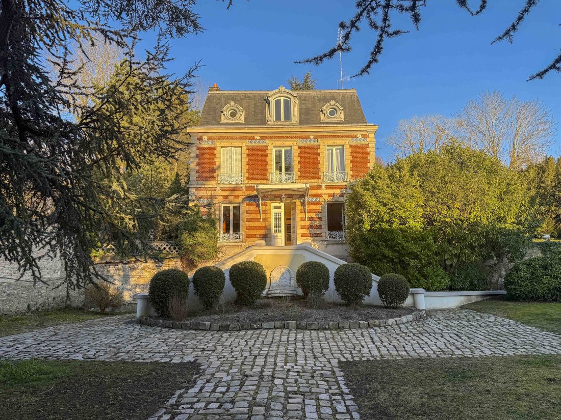 House in Chaumont-en-Vexin, Hauts-de-France, France 1 - 17298584