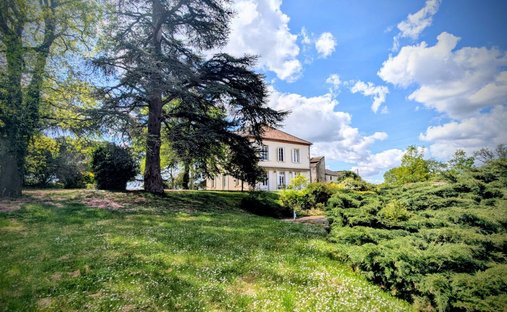 Maison à Layrac, Nouvelle-Aquitaine, France 1