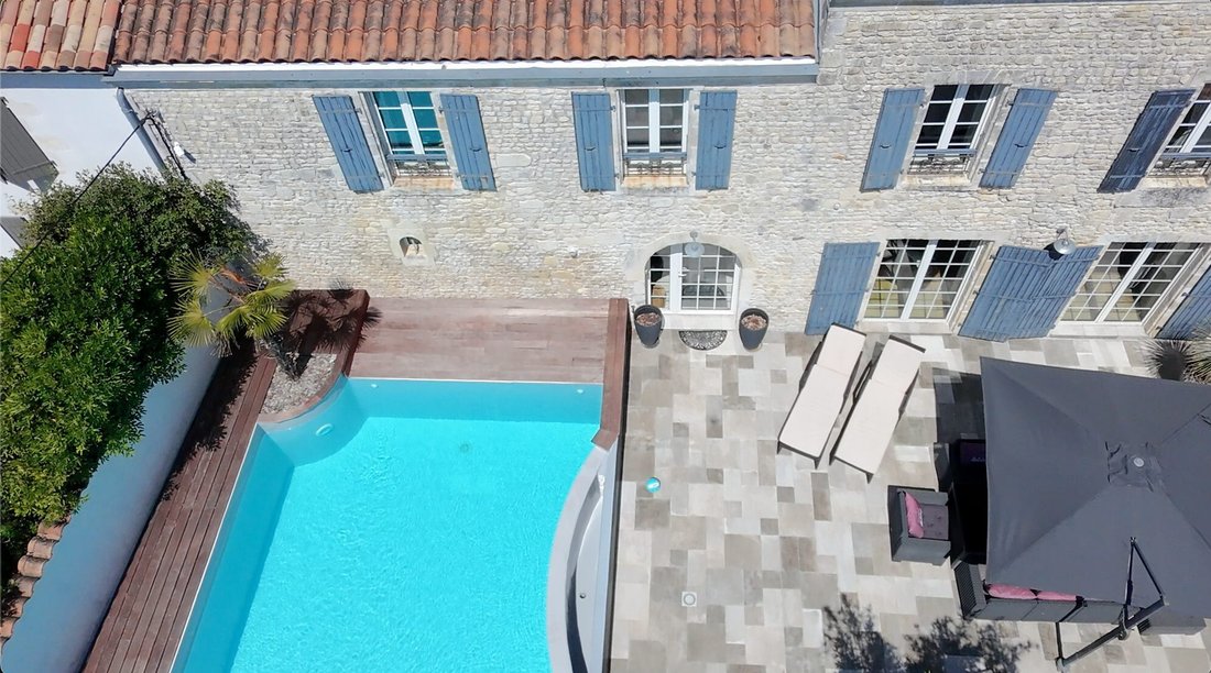 House in Dompierre-sur-Mer, Nouvelle-Aquitaine, France 1 - 16894754