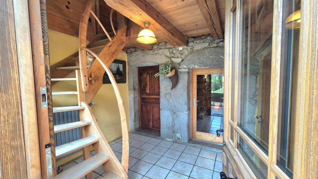 Farm Ranch in Le Petit-Bornand-les-Glieres, Glières-Val-de-Borne, France 1 - 18247175