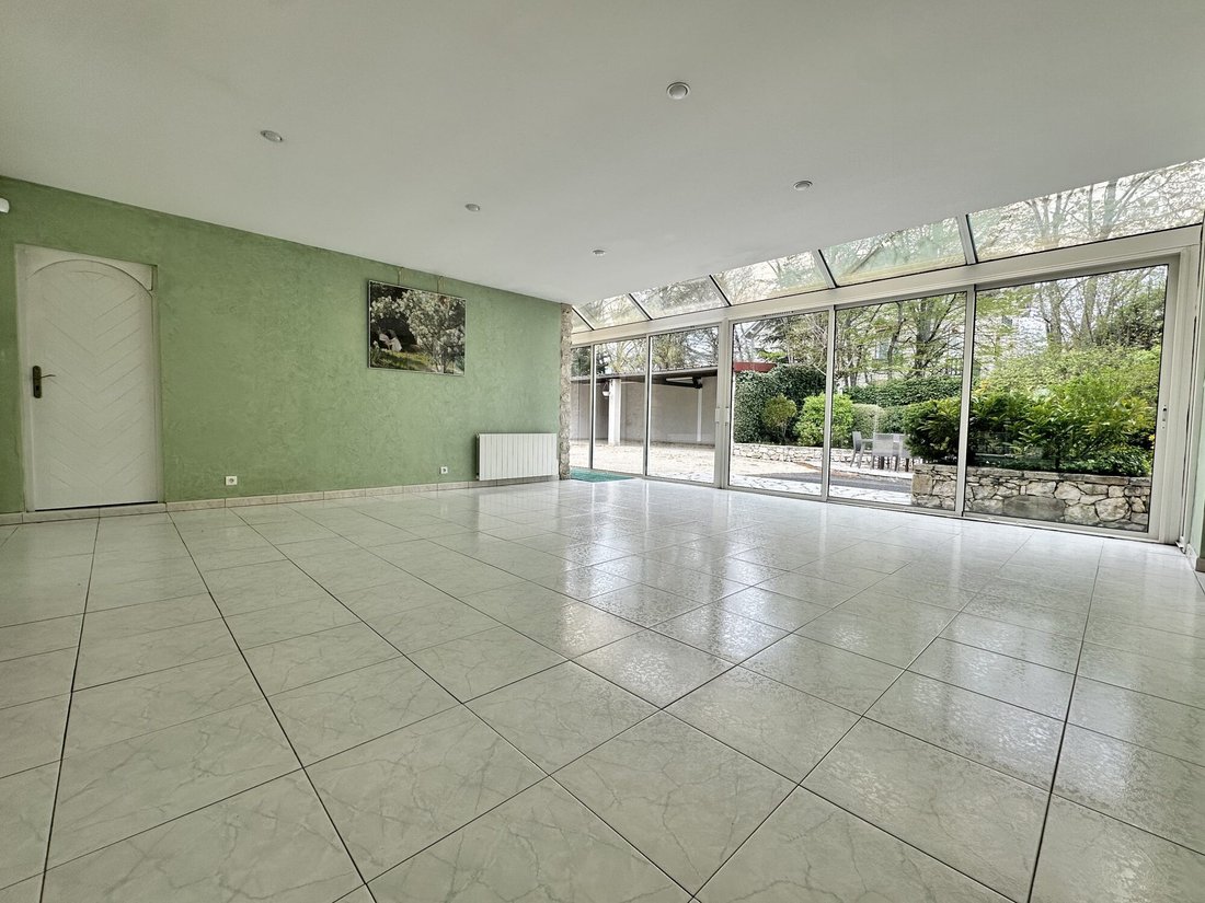 House in Moret-Loing-et-Orvanne, Ile-de-France, France 4 - 16888334