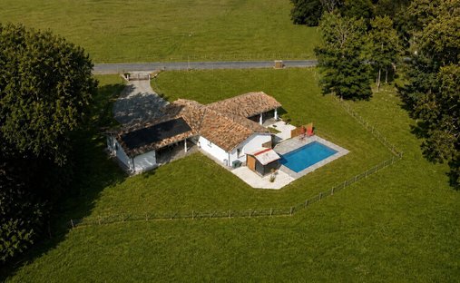 House in Saint-Vincent-de-Paul, Nouvelle-Aquitaine, France 1