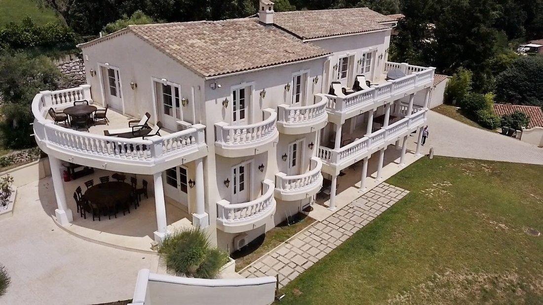 Villa in Tourrettes-sur-Loup, Provence-Alpes-Côte d'Azur, France 3 - 18323706