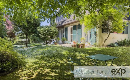 House in Chavenay, Ile-de-France, France 1