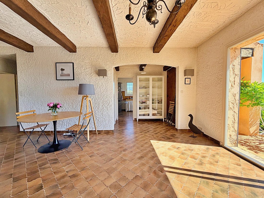 Villa in La Ciotat, Provence-Alpes-Côte d'Azur, France 5 - 17144072