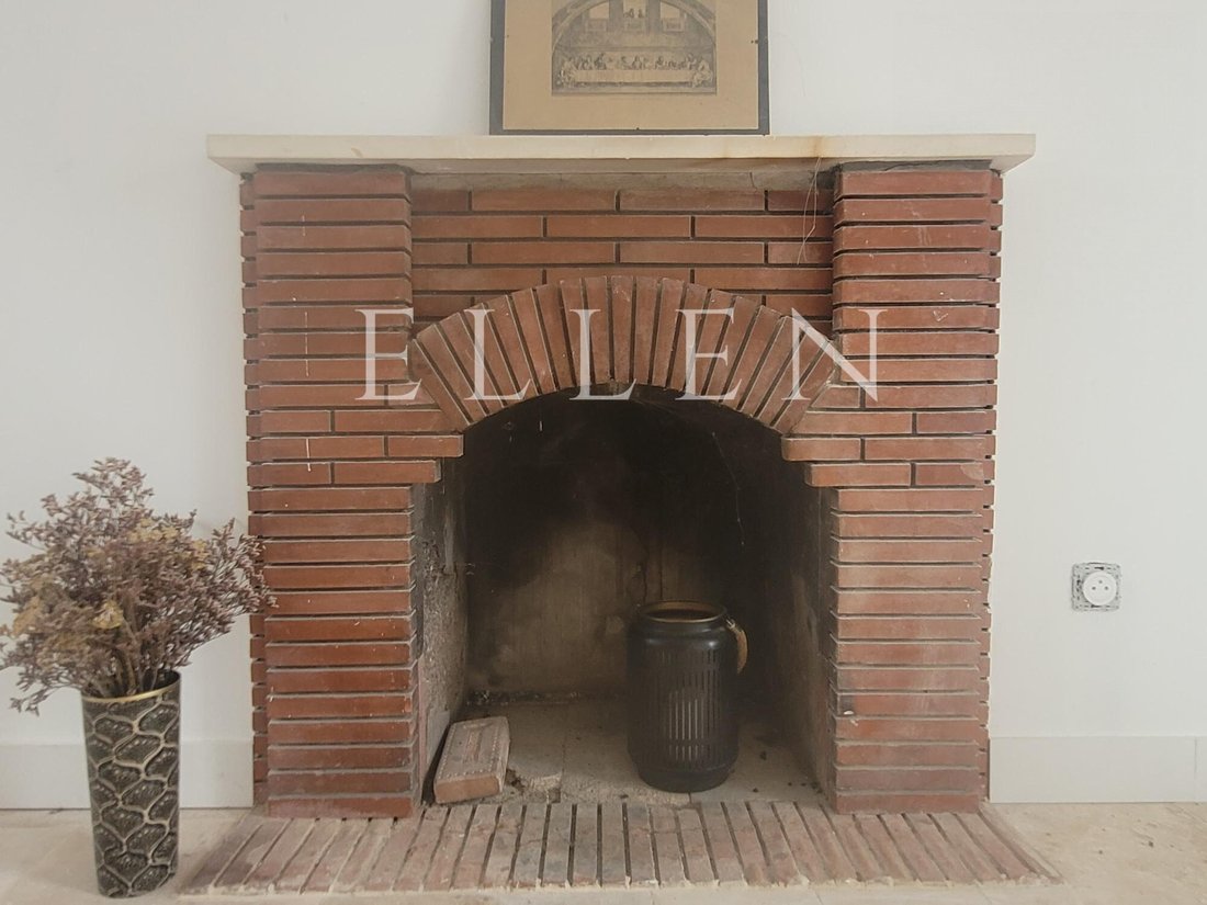 House in La Bree-les-Bains, Nouvelle-Aquitaine, France 5 - 18496361