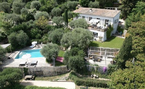 Casa en Grasse, Provenza-Alpes-Costa Azul, Francia 1