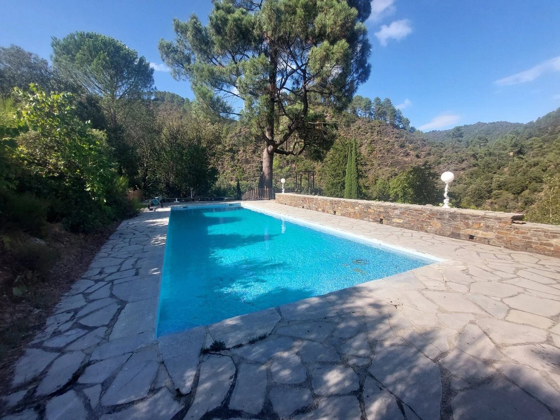 Country House in Saumane, Occitania, France 2 - 16822642