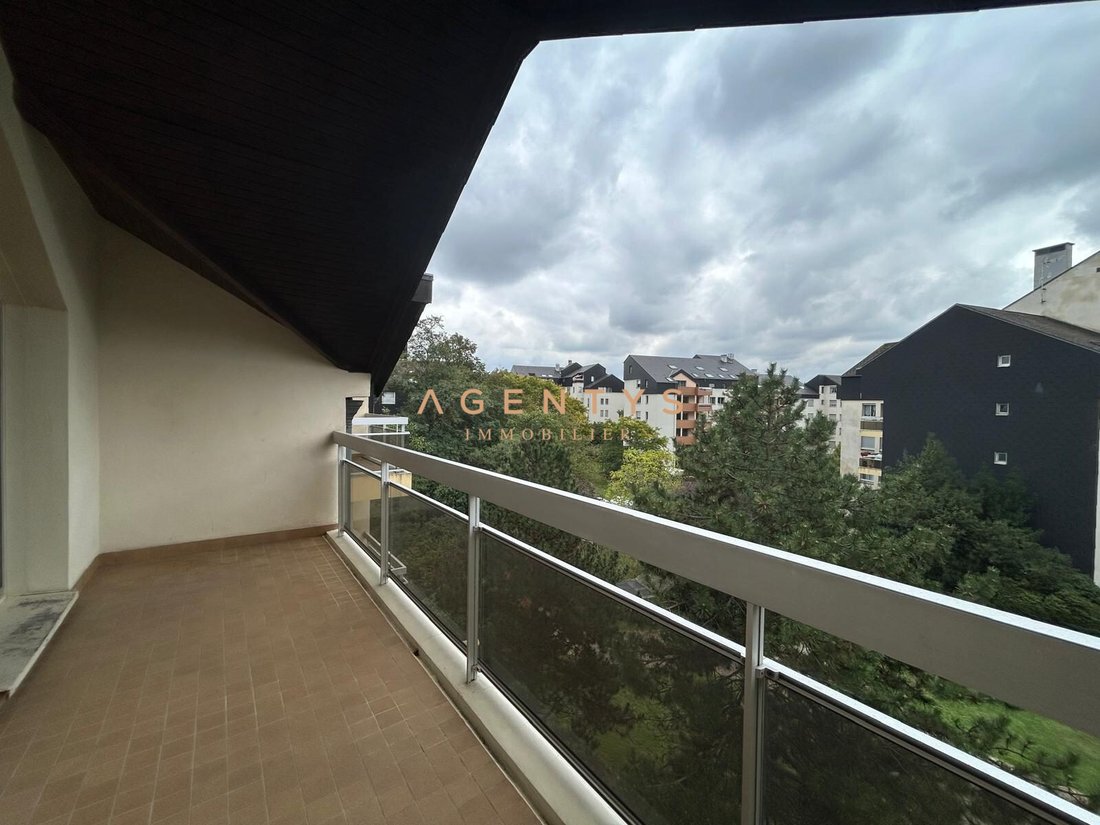 Apartment in Nogent-sur-Marne, Ile-de-France, France 1 - 18544786