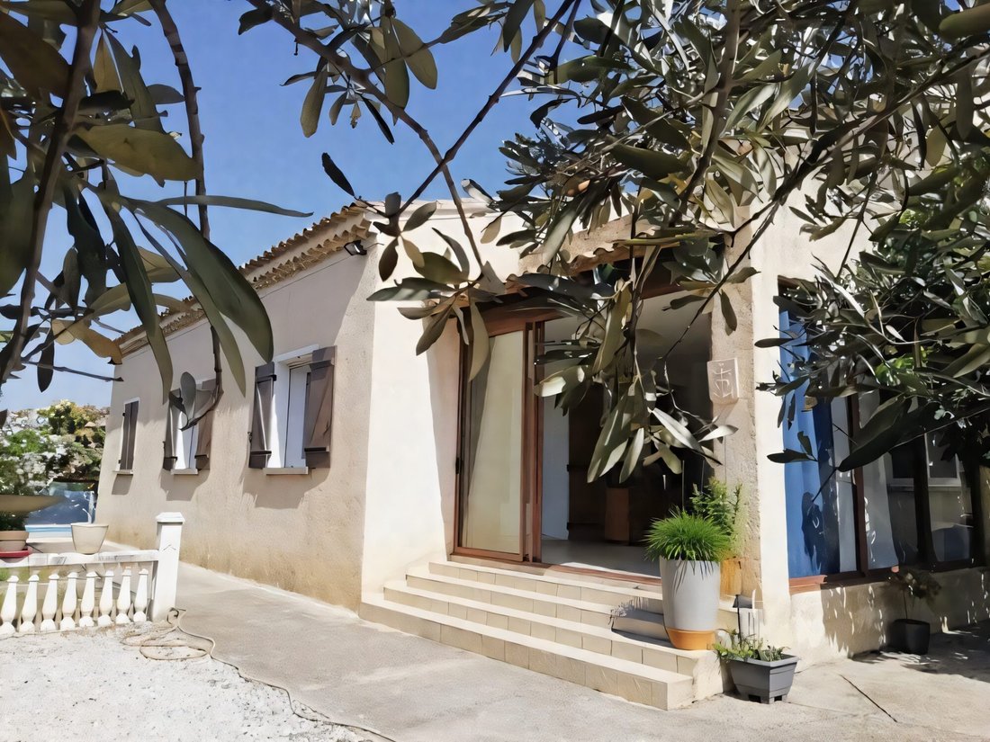 Villa in Saint-Laurent-des-Arbres, Occitania, France 2 - 17072496