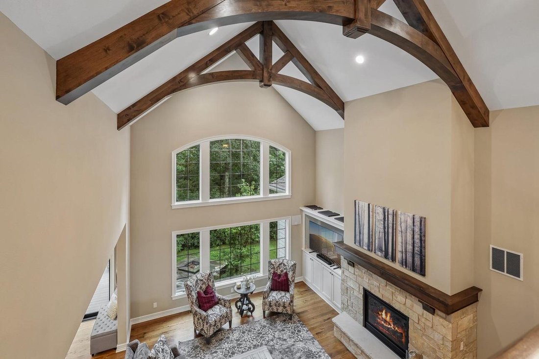 House in Pewaukee, Wisconsin, United States 5 - 18545023