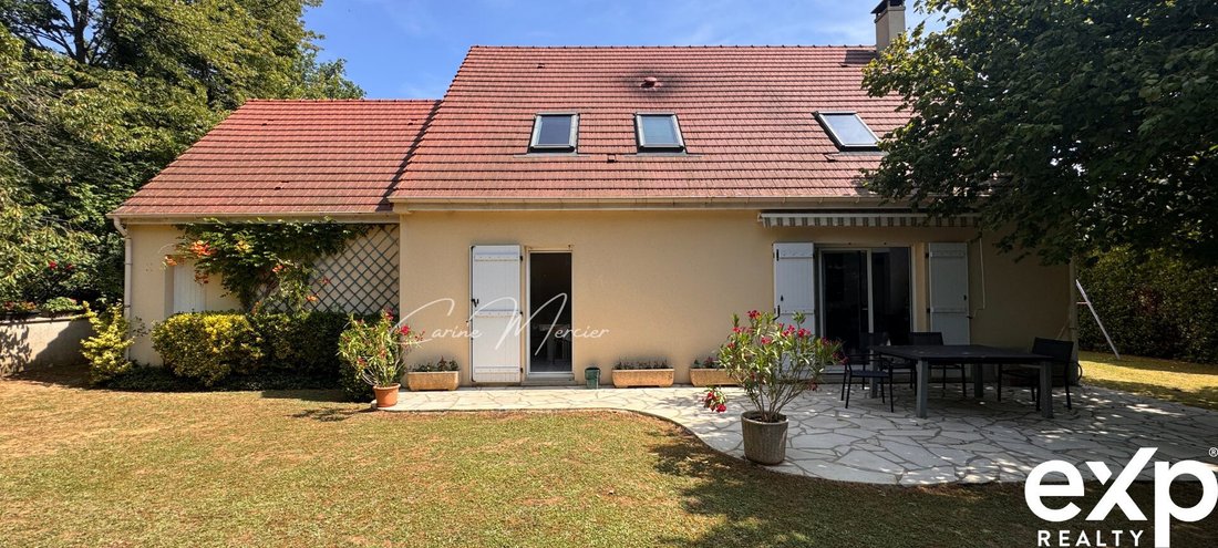 House in Le Bourg et le Hameaux, Beynes, France 3 - 18398183