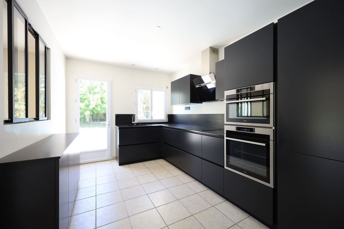 House in Bourg, Lagord, France 4 - 18139547