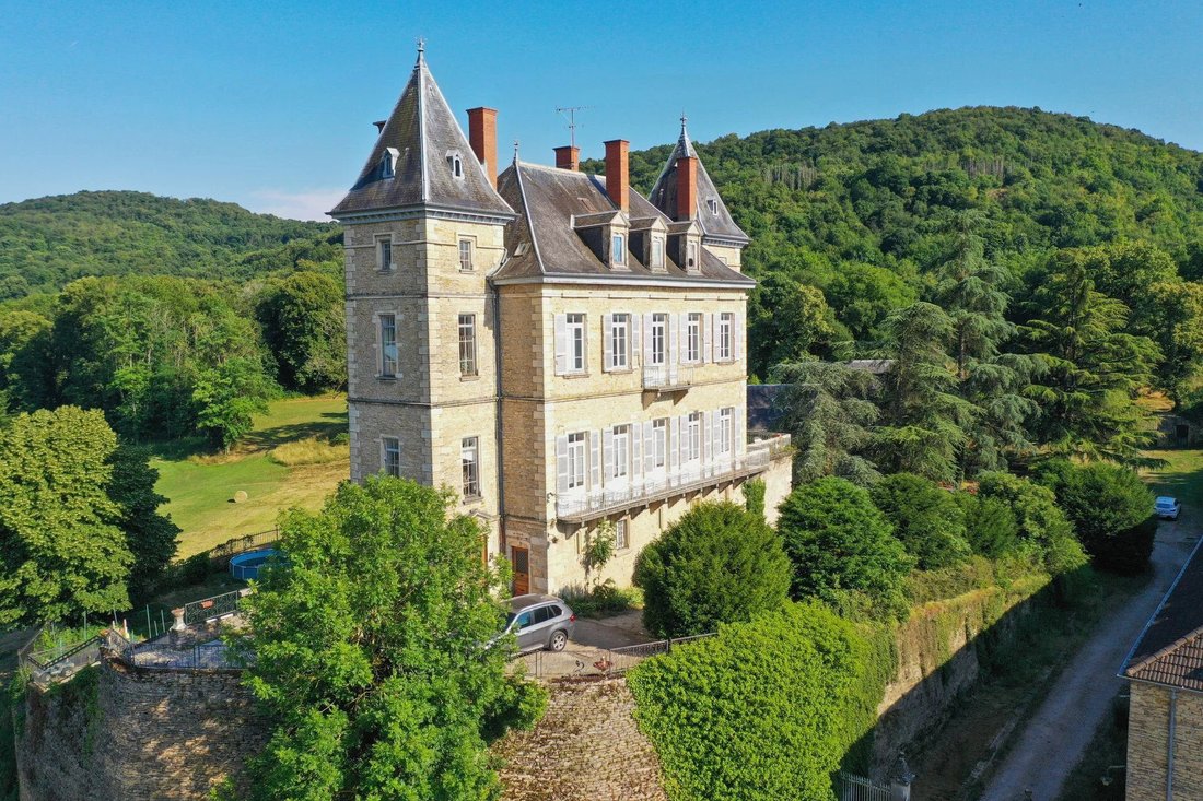 Chateau in Cremieu, Auvergne-Rhône-Alpes, France 3 - 16822588