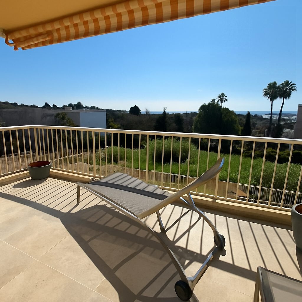 Apartment in Les Cougoulins-Rastines, Antibes, France 2 - 17413145