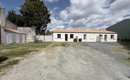 House in Clavette, Nouvelle-Aquitaine, France 1