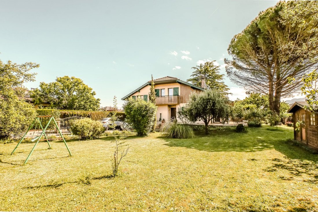 House in Publier, Auvergne-Rhône-Alpes, France 2 - 18012311