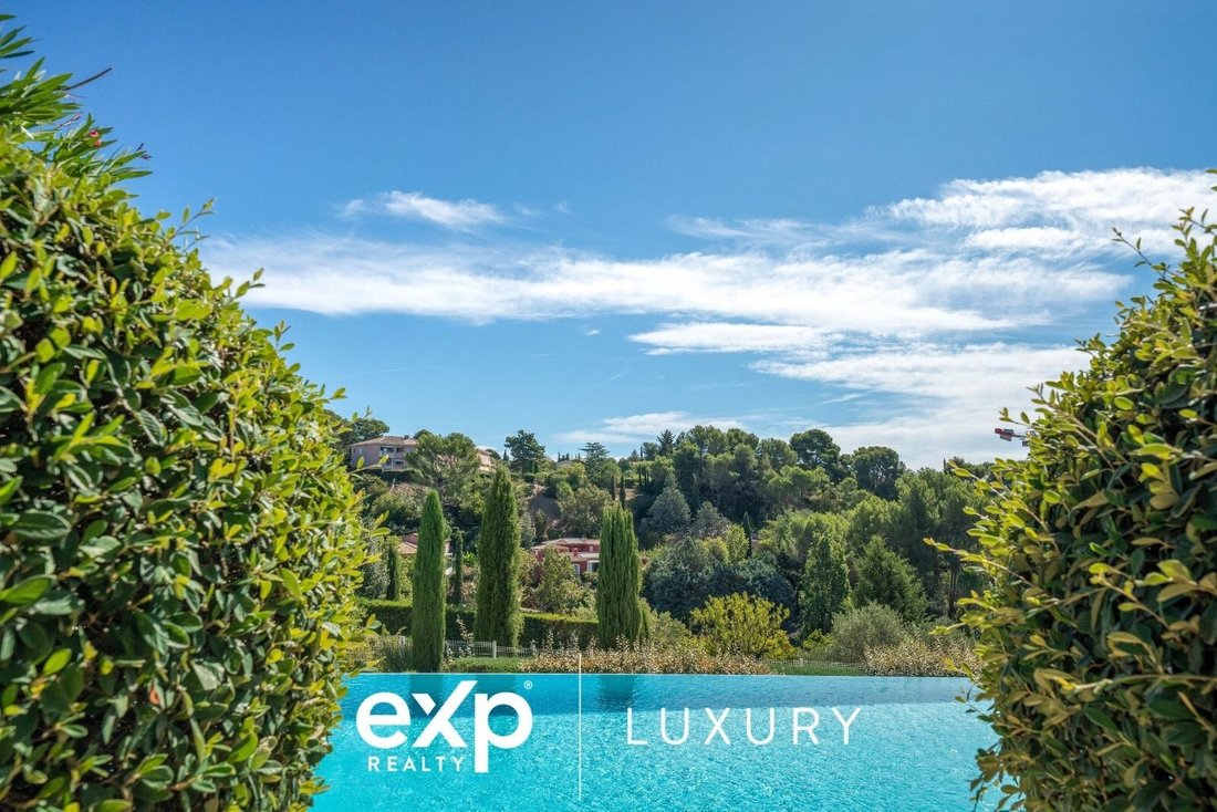 Apartment in Granettes-Jauberte-Sainte Anne, Aix-en-Provence, France 1 - 17315283