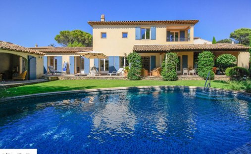 Country House in Mallemort, Provence-Alpes-Côte d'Azur, France 1