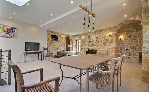 Haus in Alleins, Provence-Alpes-Côte d'Azur, Frankreich 1