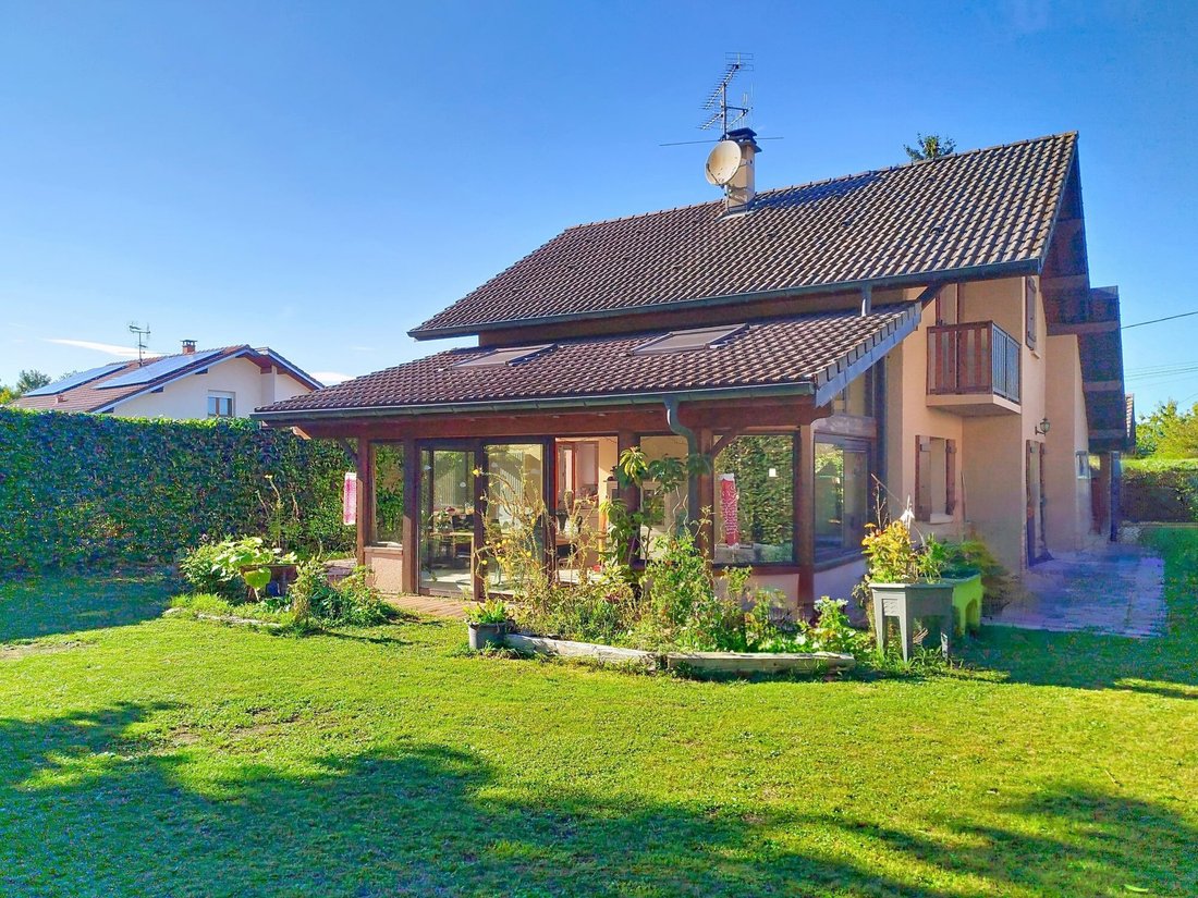 House in Sciez, Auvergne-Rhône-Alpes, France 1 - 17264879