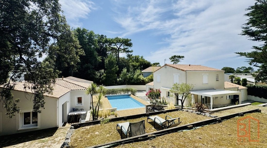 House in Nord Est Vallieres, Saint-Georges-de-Didonne, France 4 - 16994459