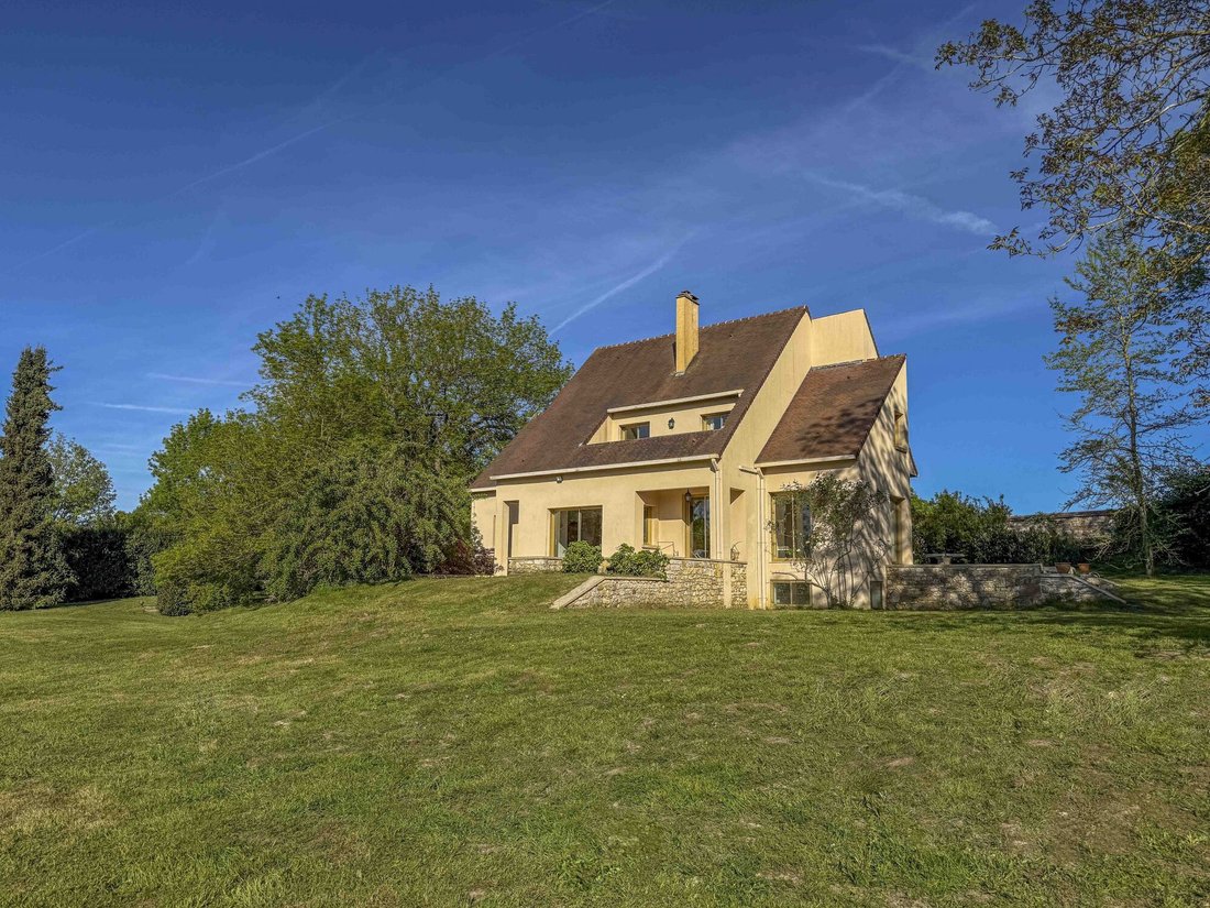 House in Magny-en-Vexin, Ile-de-France, France 2 - 17536123