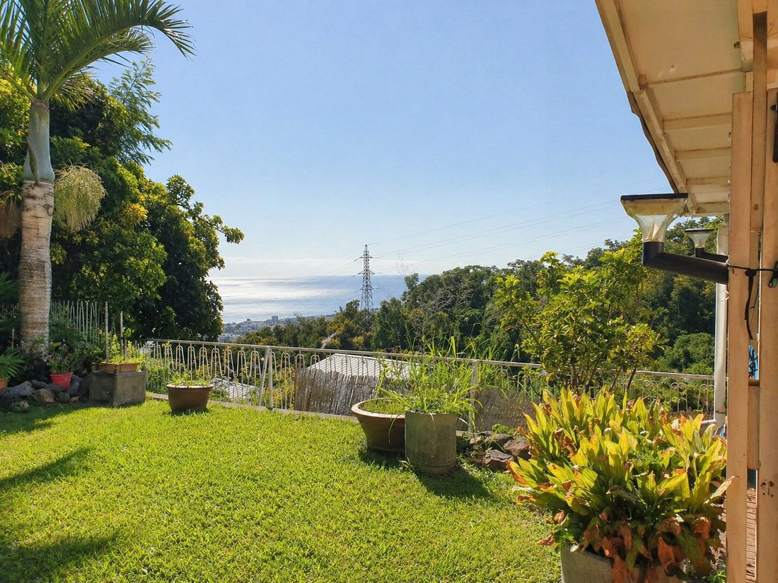 Villa in Saint Denis, Saint-Denis, Réunion 3 - 17776454