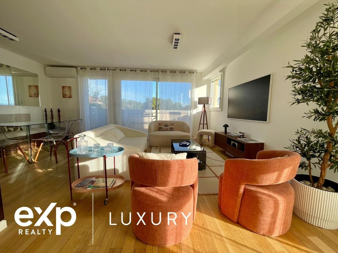 Apartment in Granettes-Jauberte-Sainte Anne, Aix-en-Provence, France 2 - 17315283