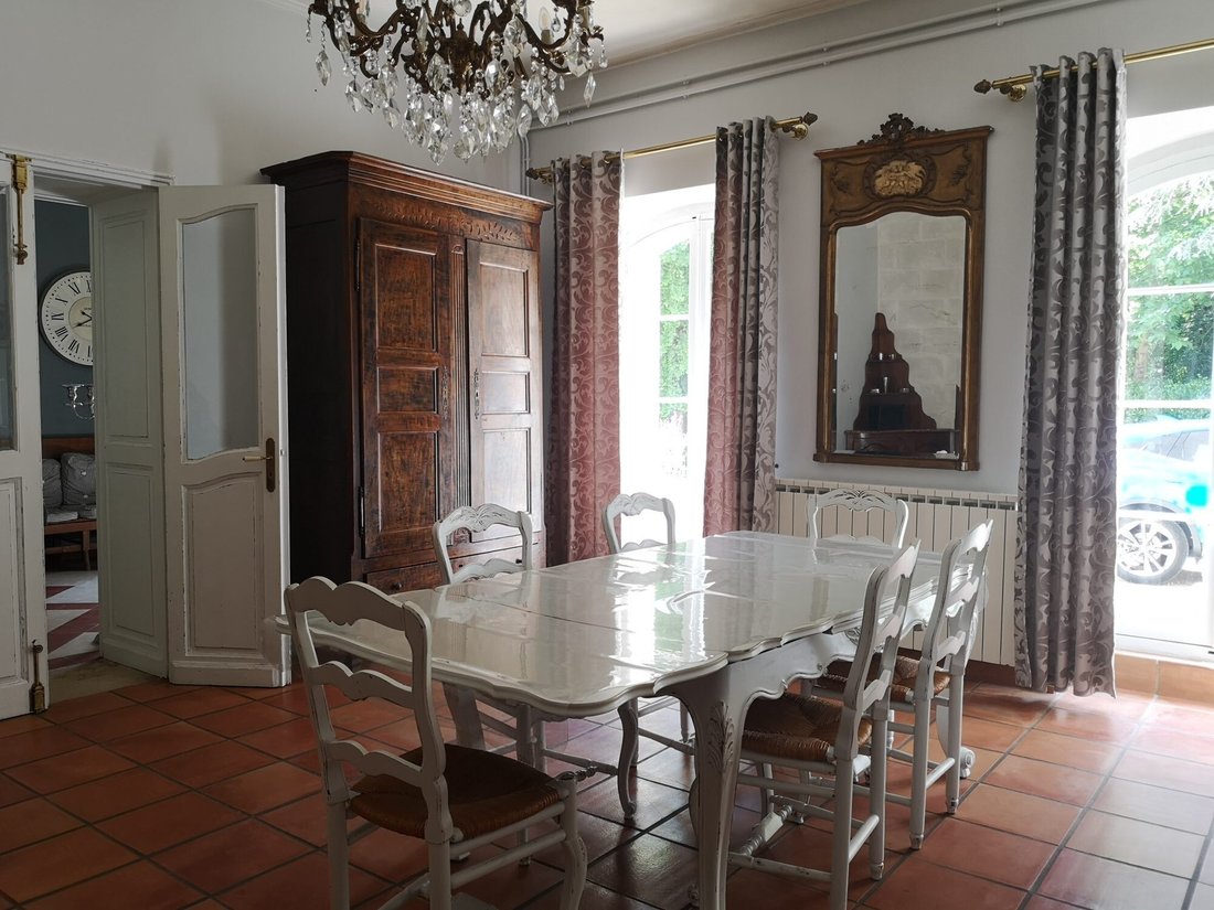 Country House in Ouest, Entraigues-sur-la-Sorgue, France 4 - 17336372