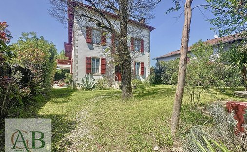 House in Ustaritz, Nouvelle-Aquitaine, France 1