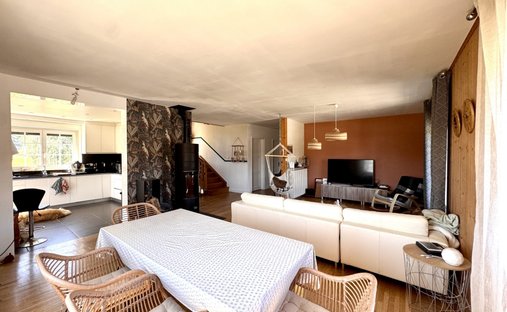 House in Mouthe, Bourgogne – Franche-Comté, France 1