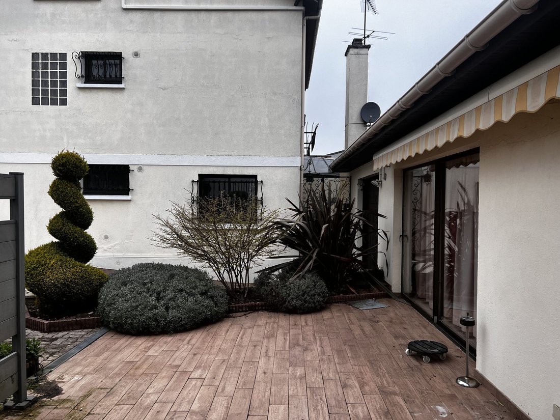 House in Ormesson-sur-Marne, Ile-de-France, France 1 - 17554318