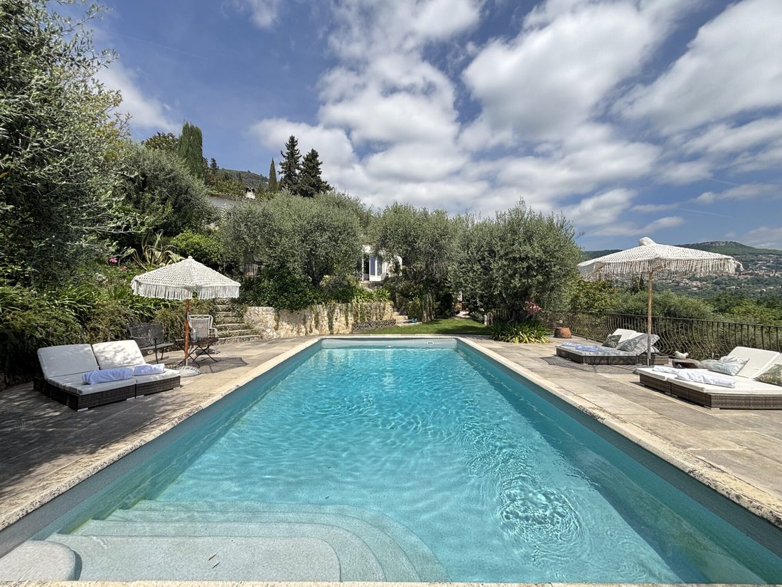 House in Grasse, Provence-Alpes-Côte d'Azur, France 5 - 17893326