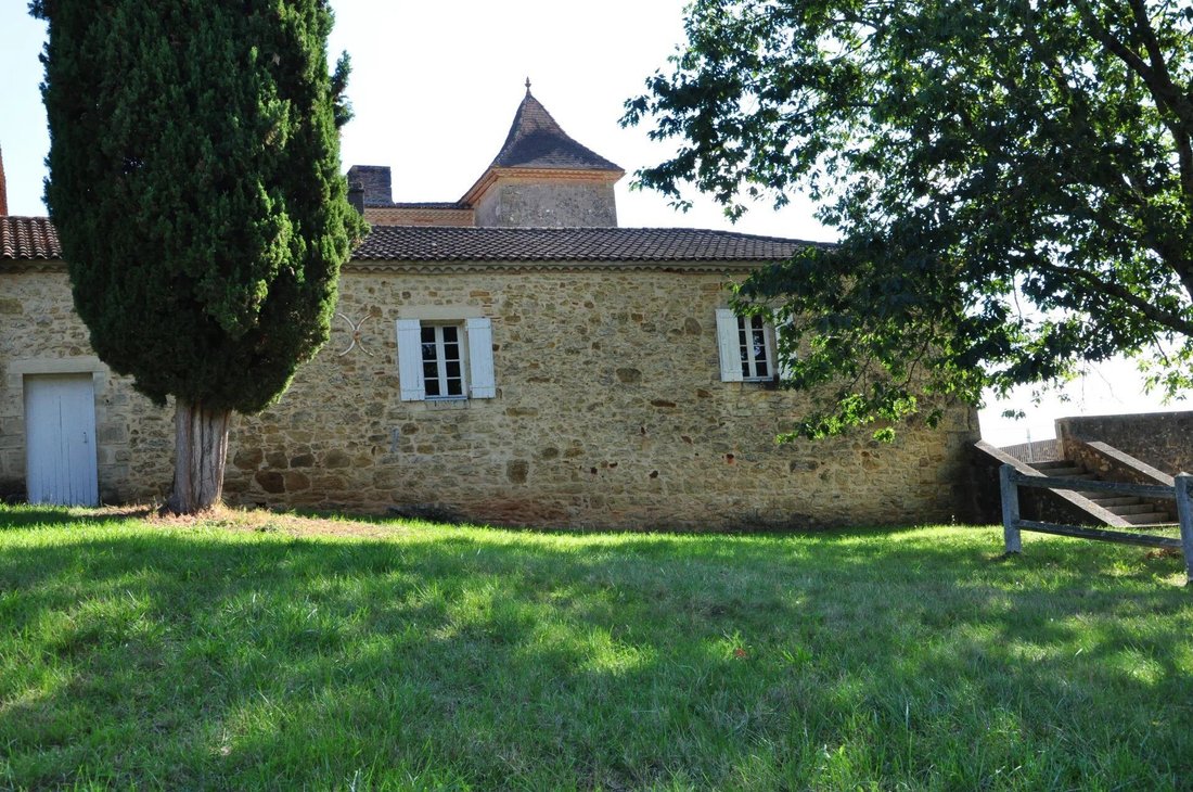 Estate in Urbain, Fumel, France 3 - 17024495