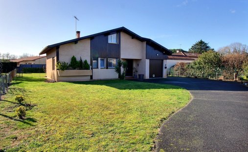 House in Est, Soustons, France 1