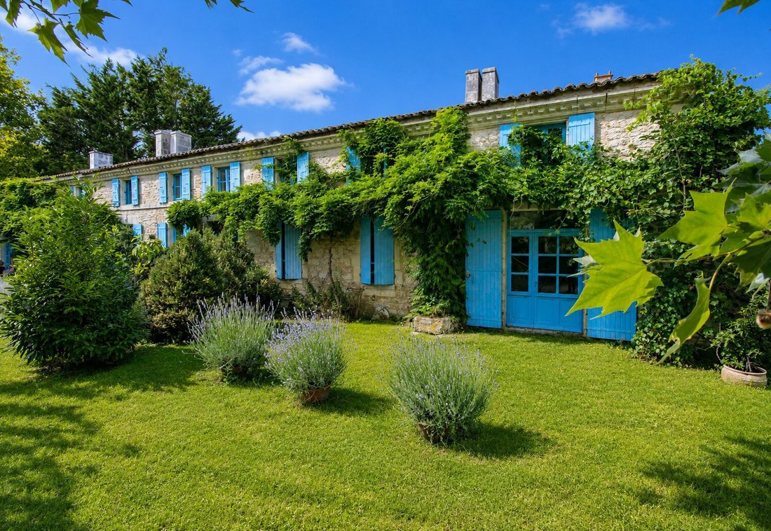 House in Nancras, Nouvelle-Aquitaine, France 1 - 18489459
